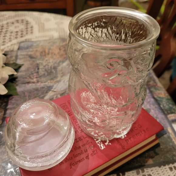 Glass Santa jar with lid - Picture 3 of 3